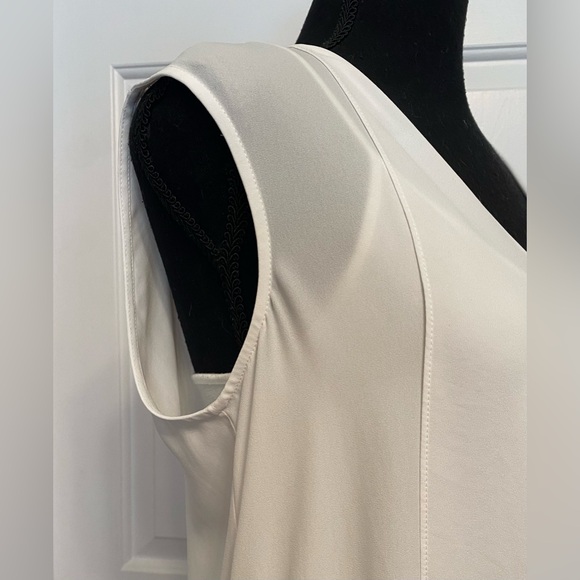 BCBGMAXAZRIA Tara Cascade Ruffle Dress - Picture 12 of 16